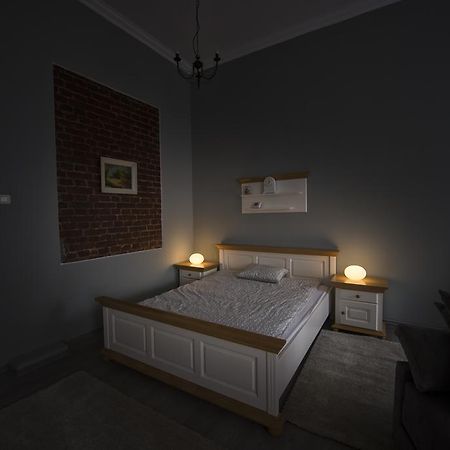 Apartament Maria Тімішоара Екстер'єр фото